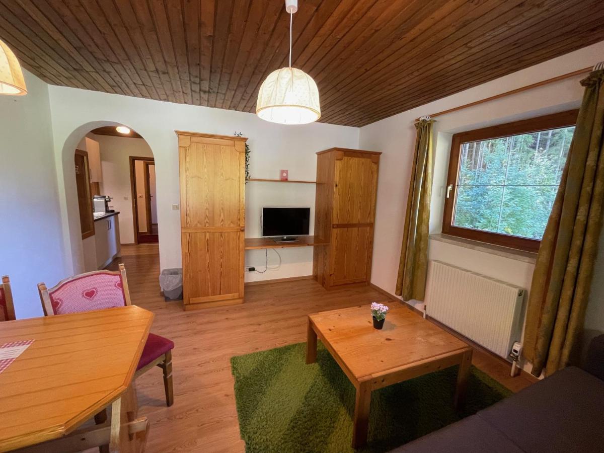Garni Baerenwirt Bed & Breakfast Лойташ Екстериор снимка