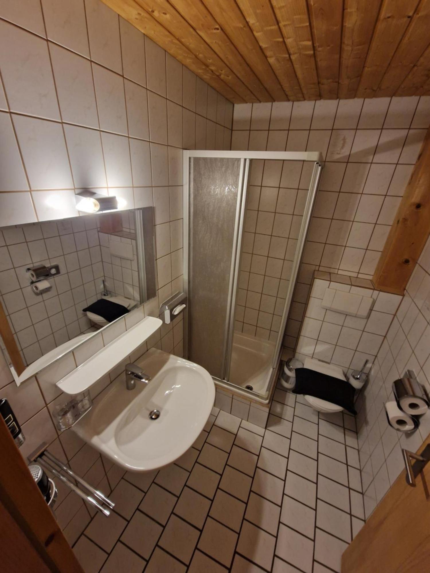 Garni Baerenwirt Bed & Breakfast Лойташ Екстериор снимка