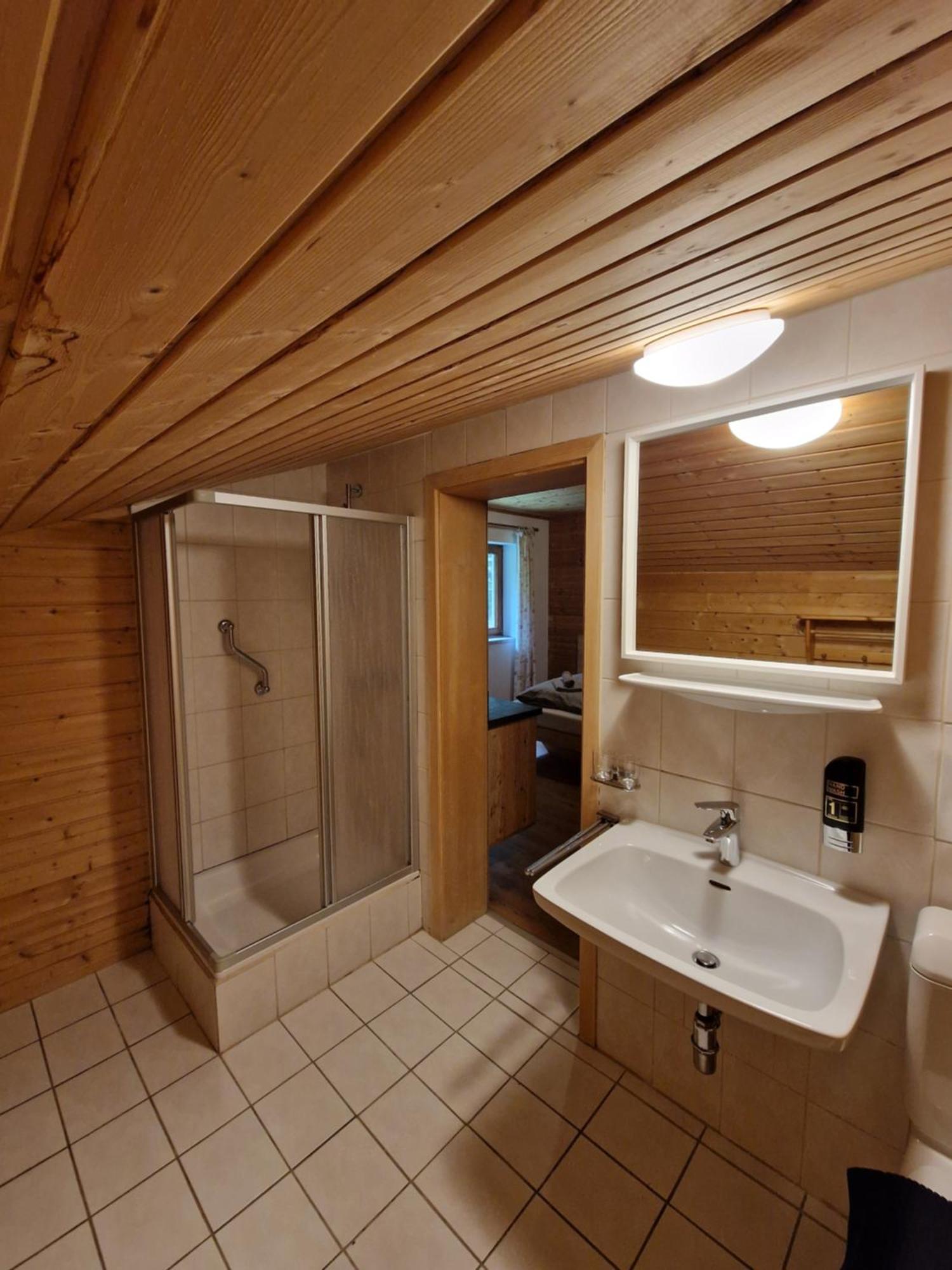 Garni Baerenwirt Bed & Breakfast Лойташ Екстериор снимка