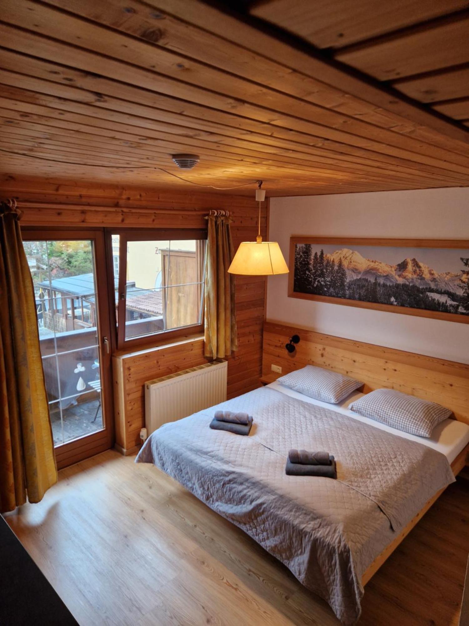 Garni Baerenwirt Bed & Breakfast Лойташ Екстериор снимка