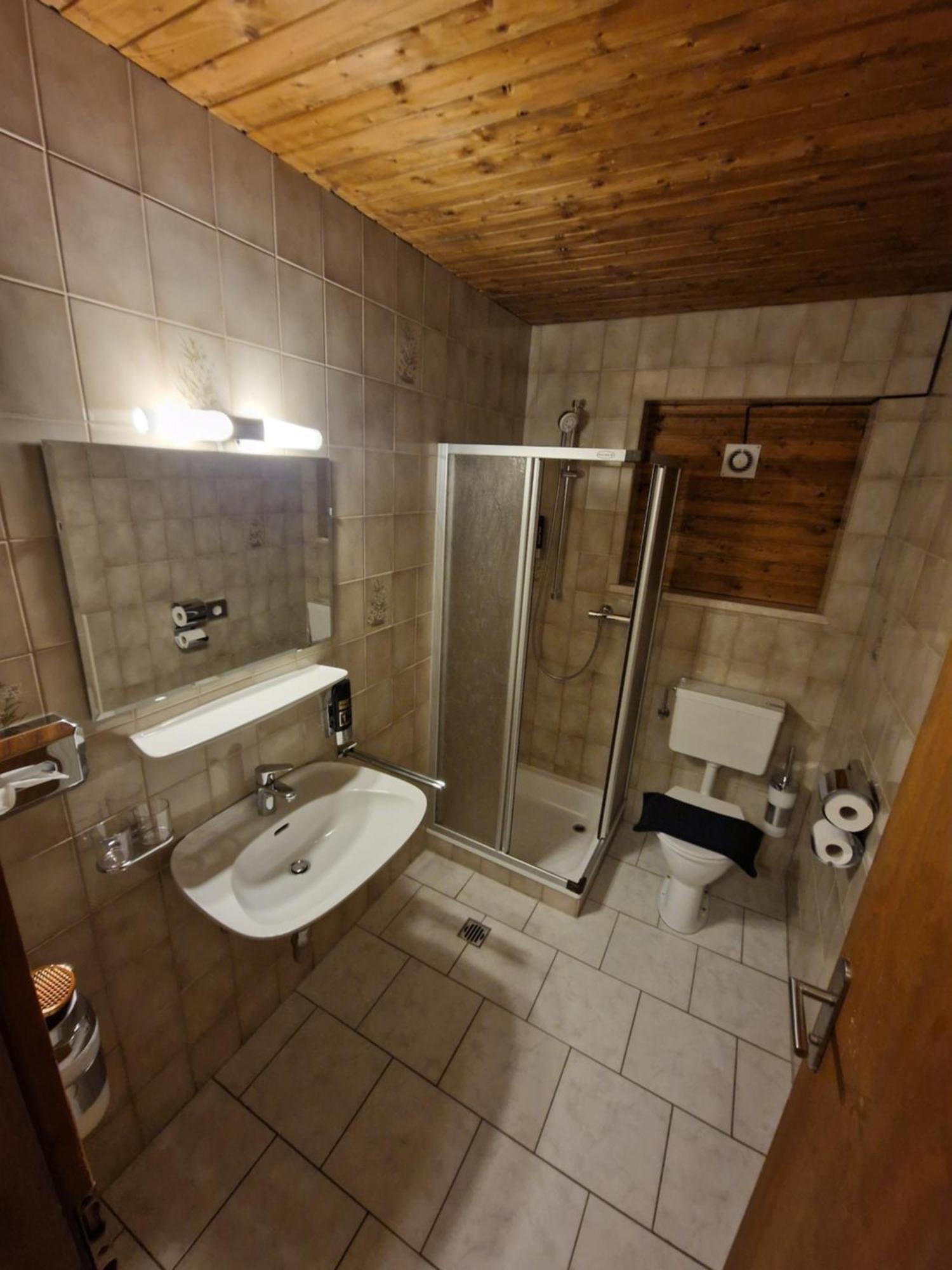 Garni Baerenwirt Bed & Breakfast Лойташ Екстериор снимка