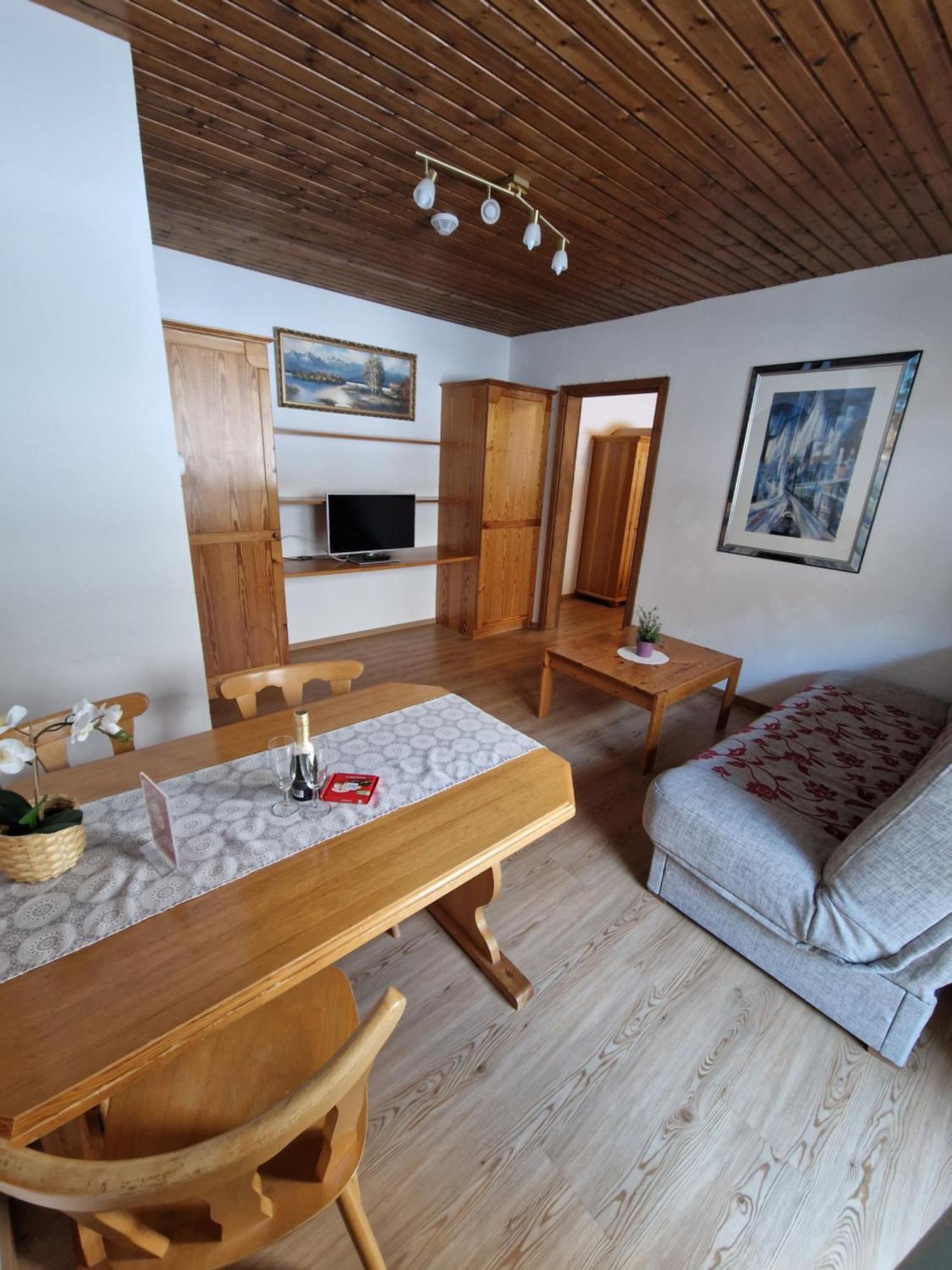 Garni Baerenwirt Bed & Breakfast Лойташ Екстериор снимка