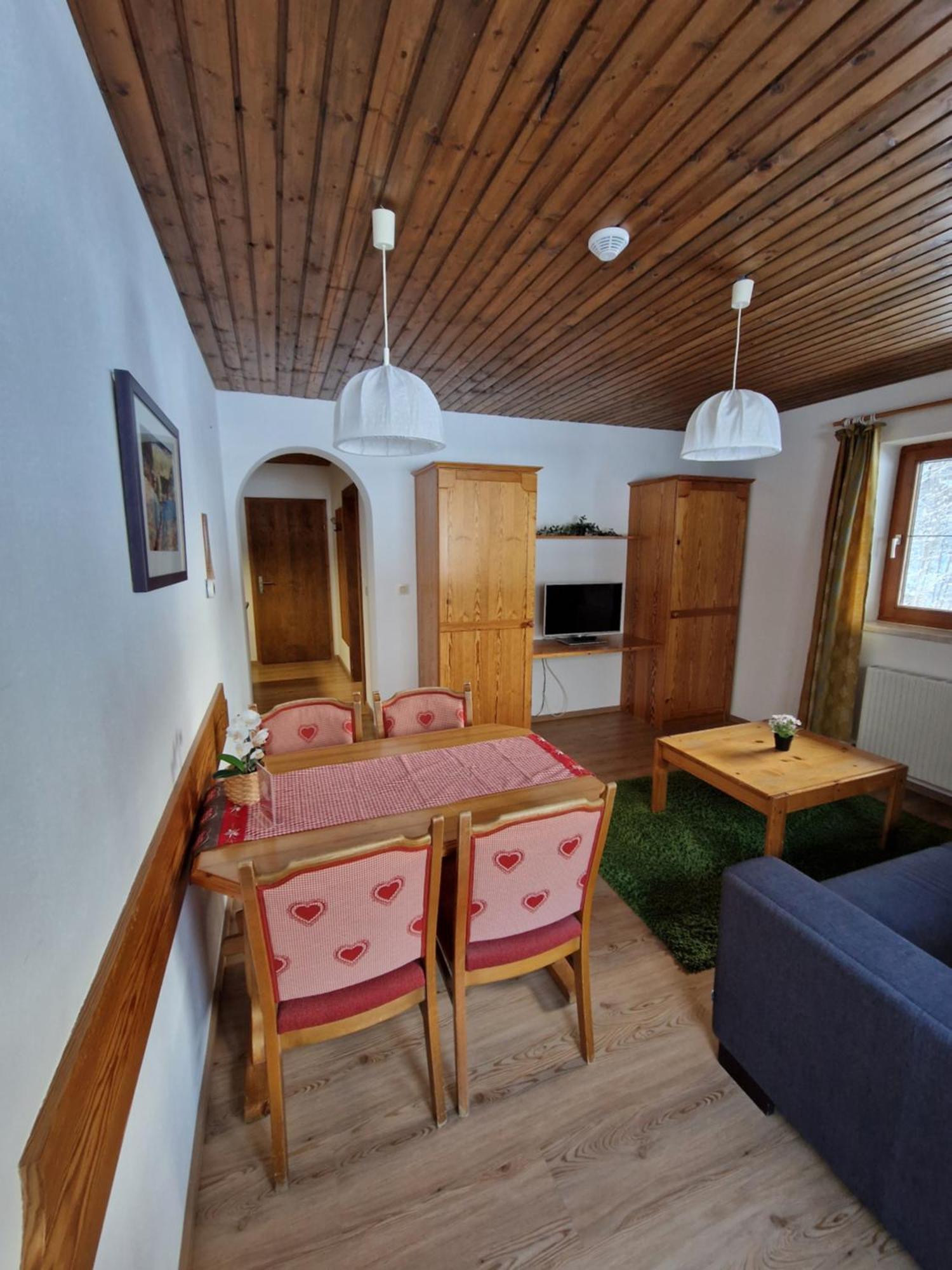 Garni Baerenwirt Bed & Breakfast Лойташ Екстериор снимка