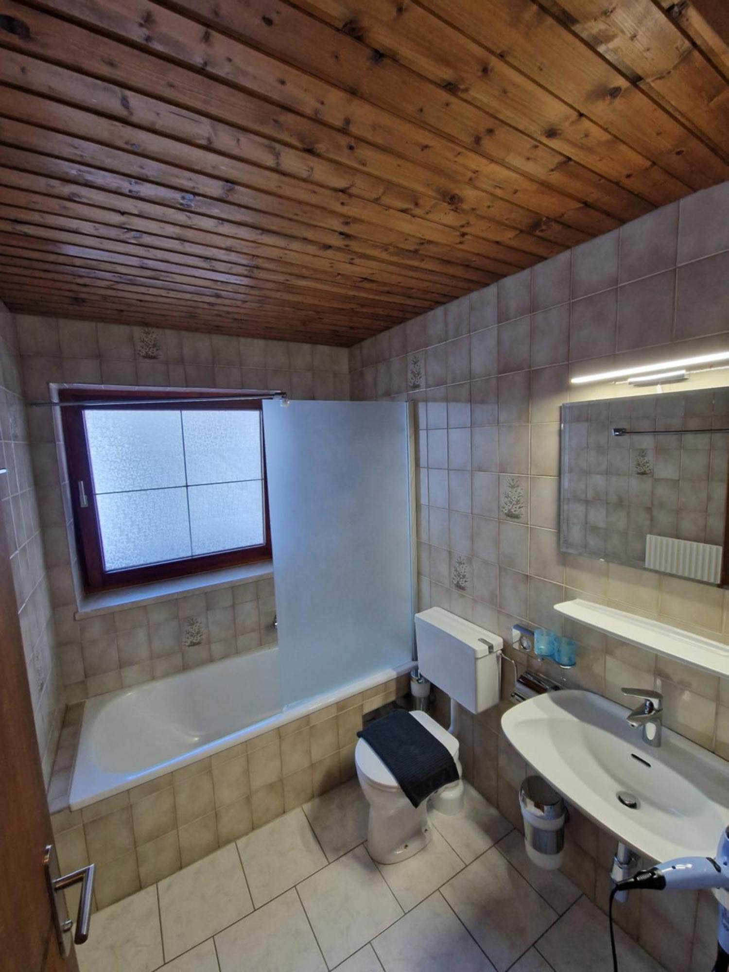 Garni Baerenwirt Bed & Breakfast Лойташ Екстериор снимка